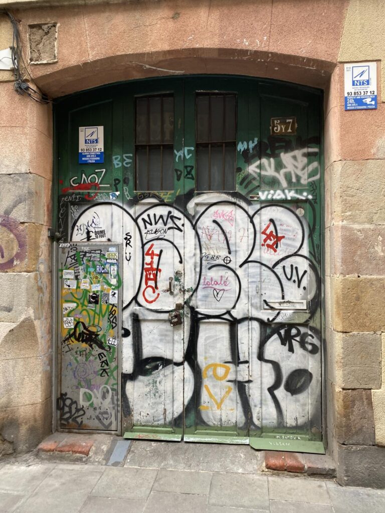 street art barcelona